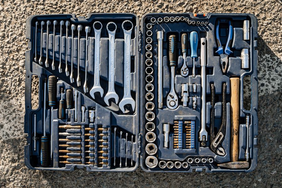 Organized set of hand tools
